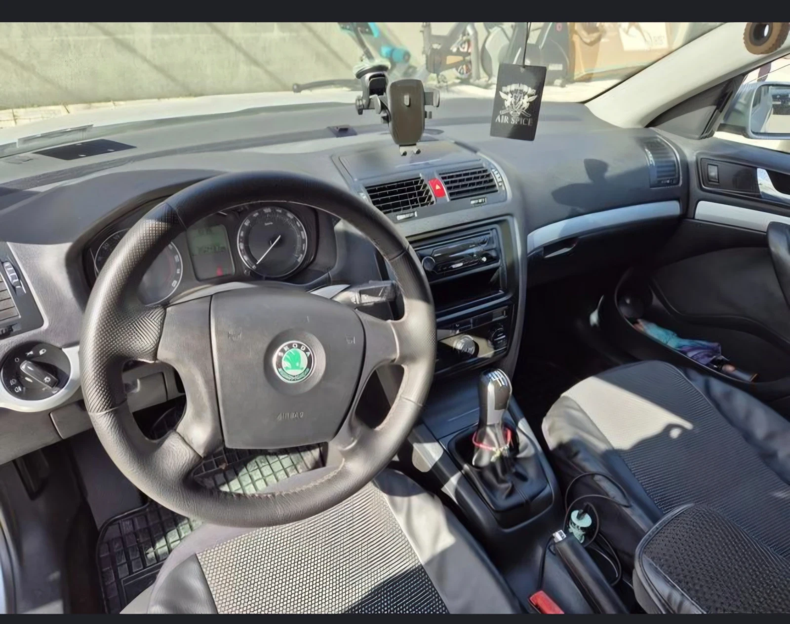 Skoda Octavia  - изображение 6