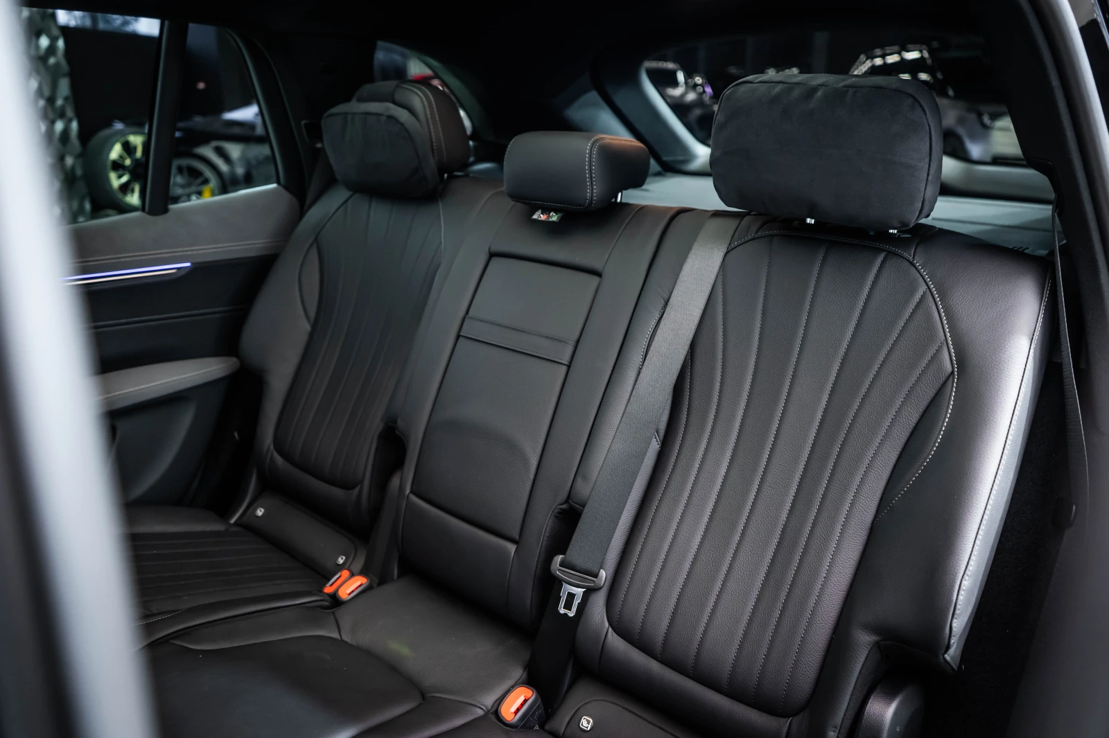 Mercedes-Benz EQS 580 4Matic SUV* Burm* pano | Mobile.bg � ����������� 16