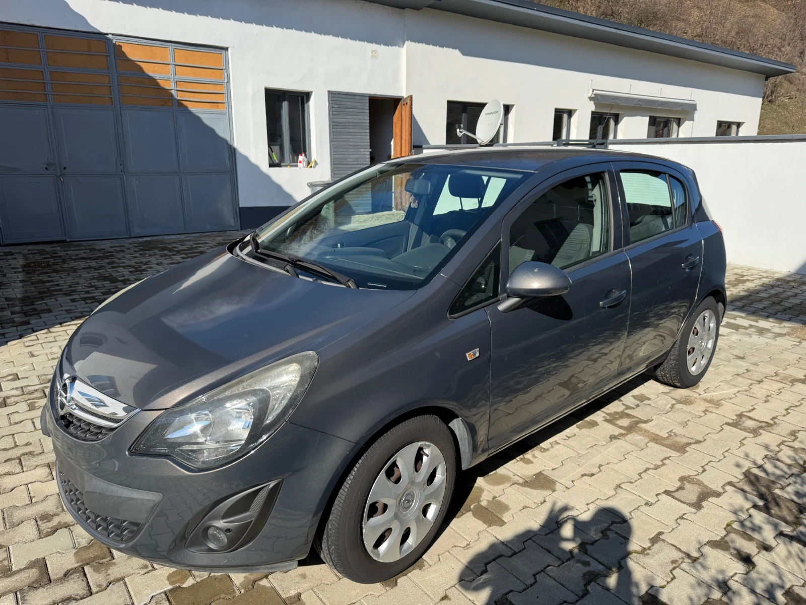 Opel Corsa 1.2 2014, снимка 3 - Автомобили и джипове - 53712726