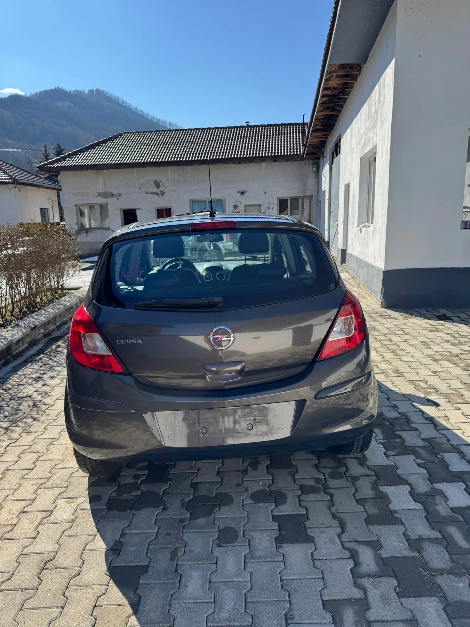 Opel Corsa 1.2 2014, снимка 4 - Автомобили и джипове - 53712726