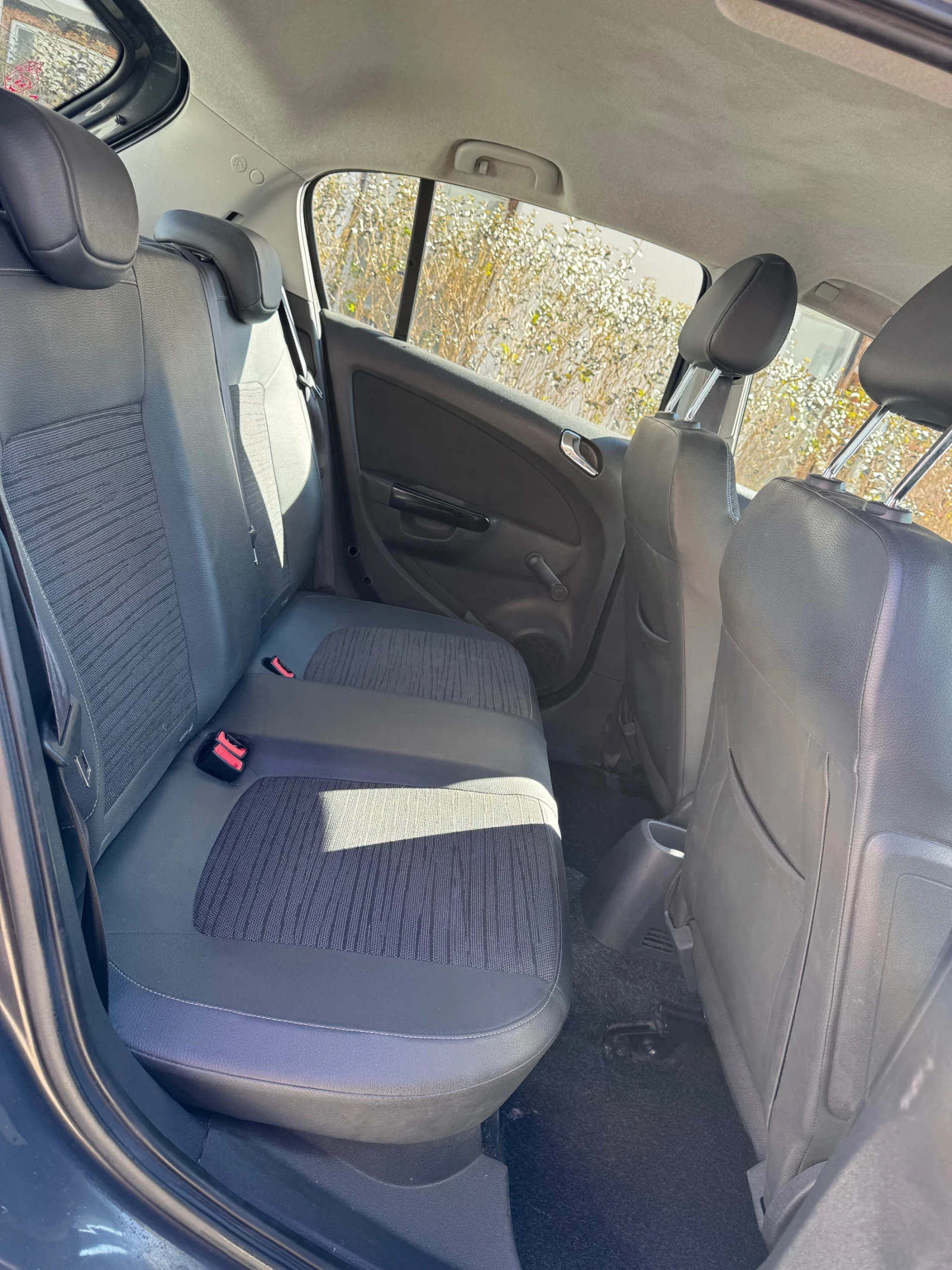 Opel Corsa 1.2 2014, снимка 6 - Автомобили и джипове - 53712726