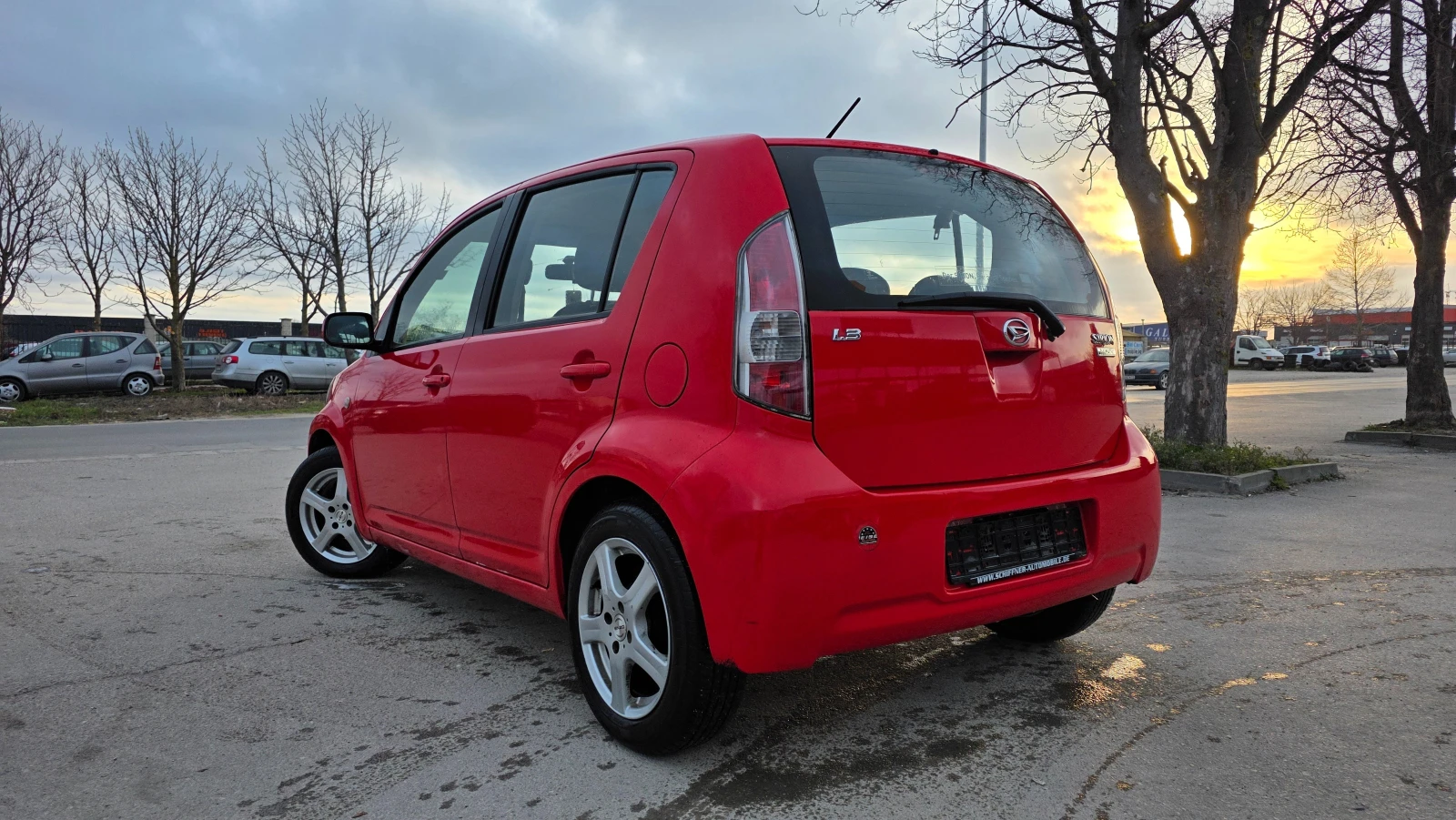 Daihatsu Sirion МАЛКО БИЖУ/FACE LIFT, снимка 4 - Автомобили и джипове - 53803383