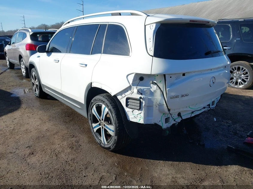 Mercedes-Benz EQB SUV 4MATIC | ЦЕНА ДО БЪЛГАРИЯ | , снимка 3 - Автомобили и джипове - 53813308