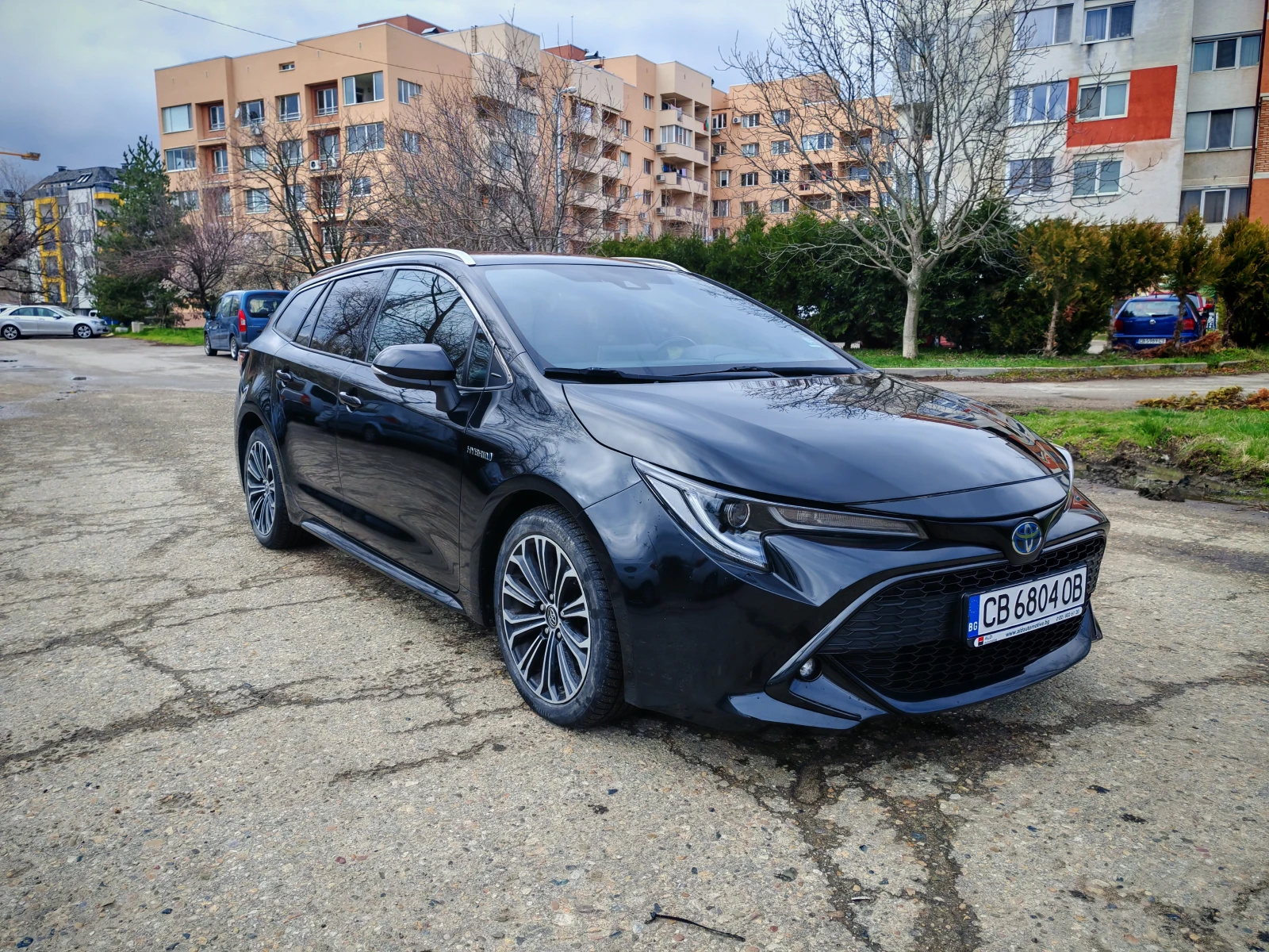 Toyota Corolla TS 2.0 HYBRID ГАРАНЦИЯ, снимка 3 - Автомобили и джипове - 54033085