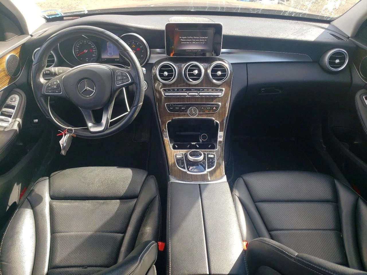 Mercedes-Benz C 300 4MATIC, снимка 8 - Автомобили и джипове - 54156596