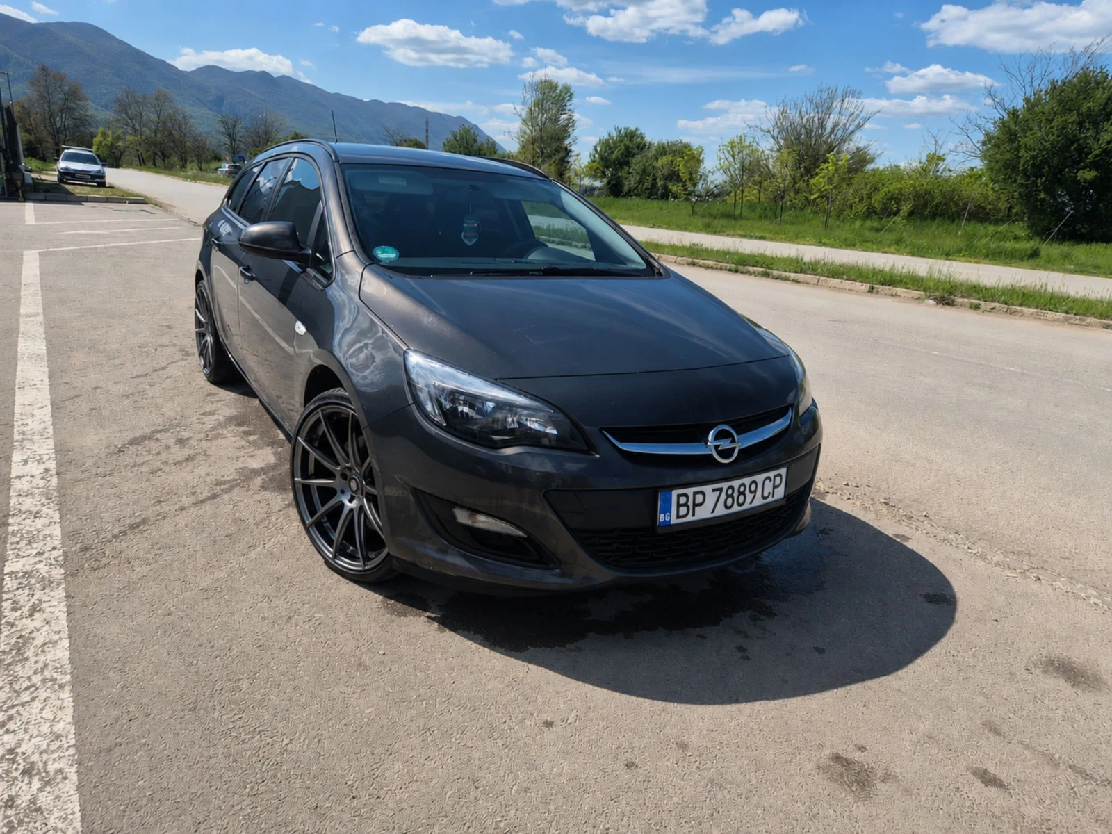 Opel Astra 1.6CDTI, снимка 3 - Автомобили и джипове - 54372849