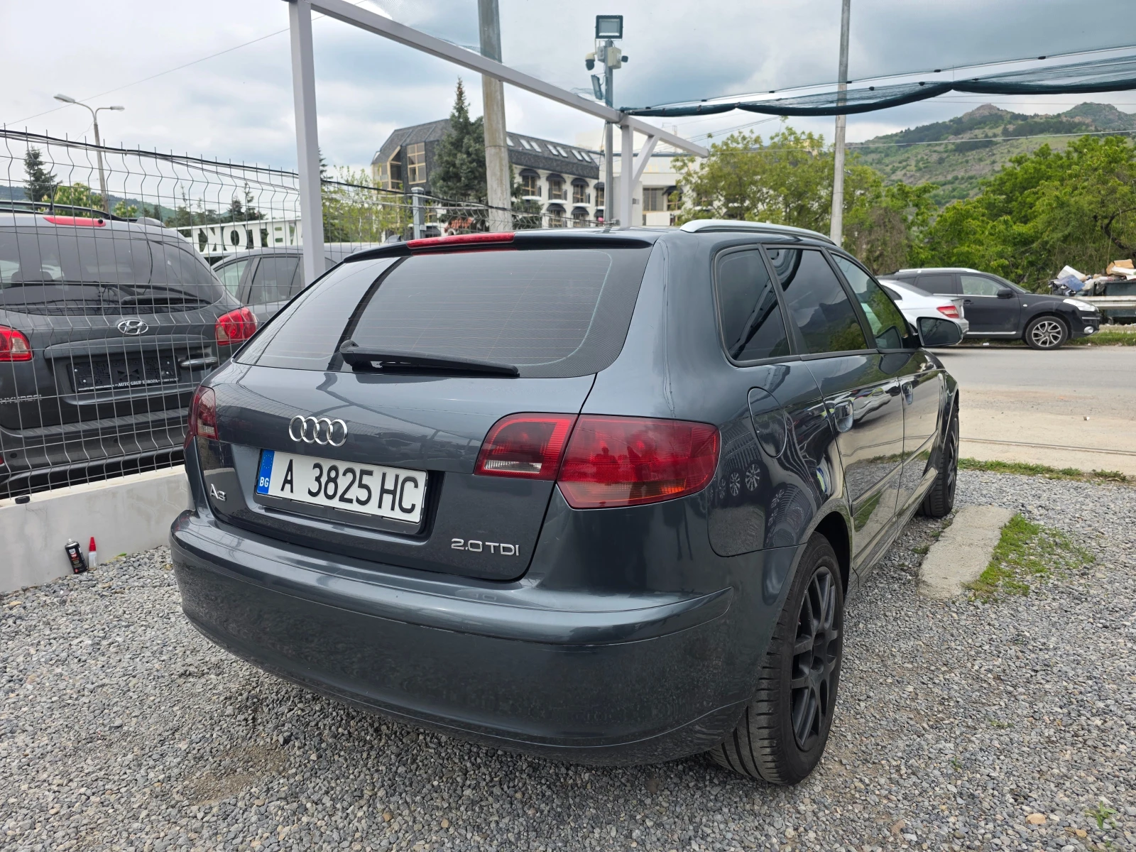 Audi A3 2.0TDI НАПЪЛО ОБСЛУЖЕН, снимка 5 - Автомобили и джипове - 54478002