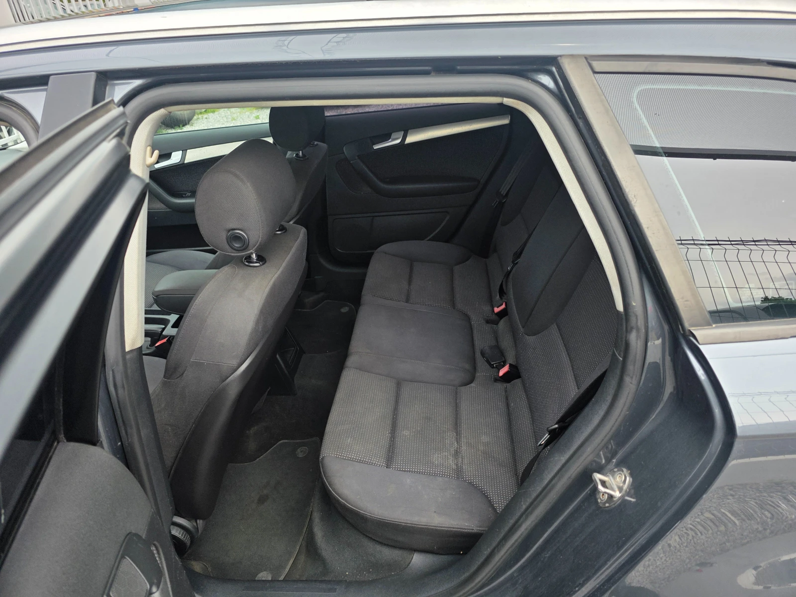 Audi A3 2.0TDI НАПЪЛО ОБСЛУЖЕН, снимка 9 - Автомобили и джипове - 54478002