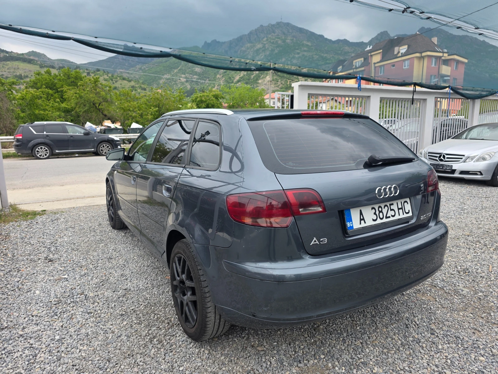 Audi A3 2.0TDI НАПЪЛО ОБСЛУЖЕН, снимка 7 - Автомобили и джипове - 54478002