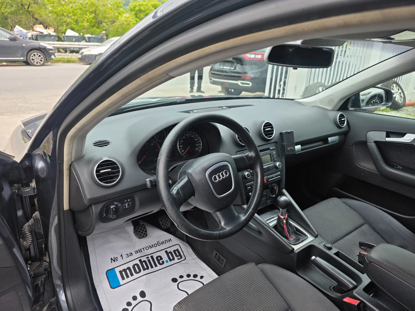Audi A3 2.0TDI НАПЪЛО ОБСЛУЖЕН, снимка 13 - Автомобили и джипове - 54478002