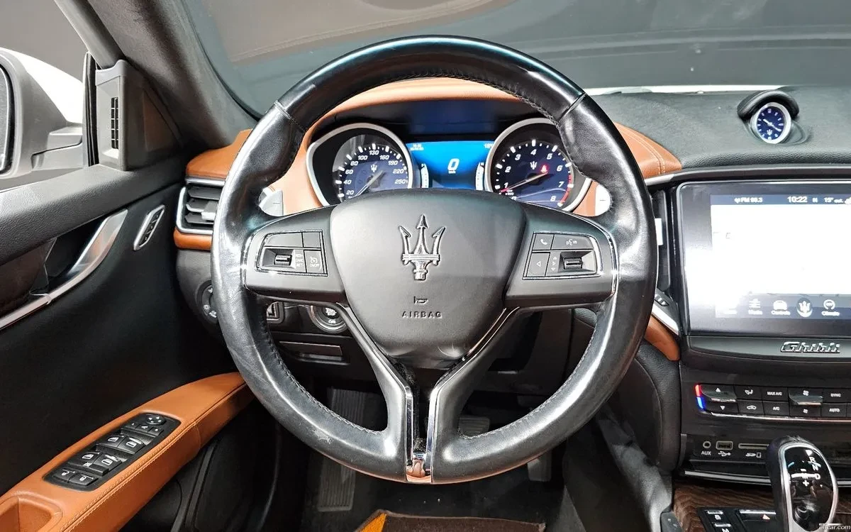 Maserati Ghibli 3.0| КАМЕРА| ШИБИДАХ| ПОДГРЕВ, снимка 7 - Автомобили и джипове - 54802887