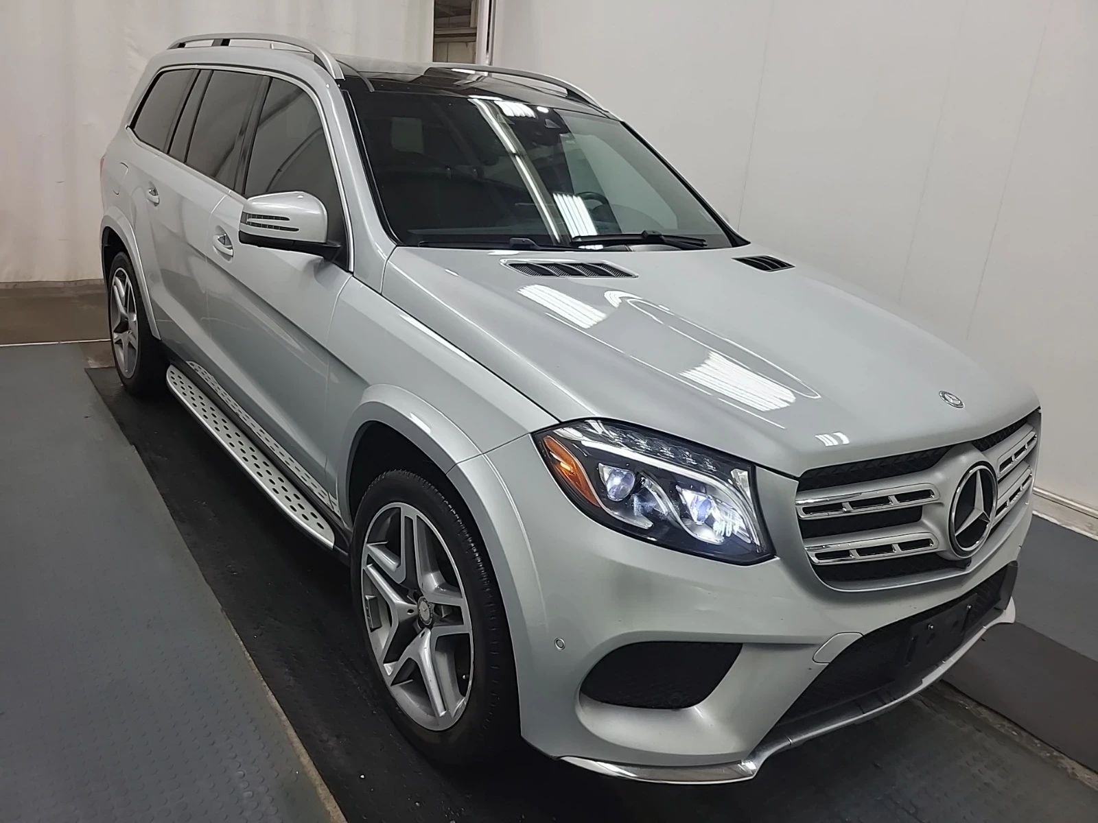 Mercedes-Benz GLS 450 AMG * V6 * BLIND SPOT * 7 МЕСТЕН * CARFAX * , снимка 3 - Автомобили и джипове - 55058274