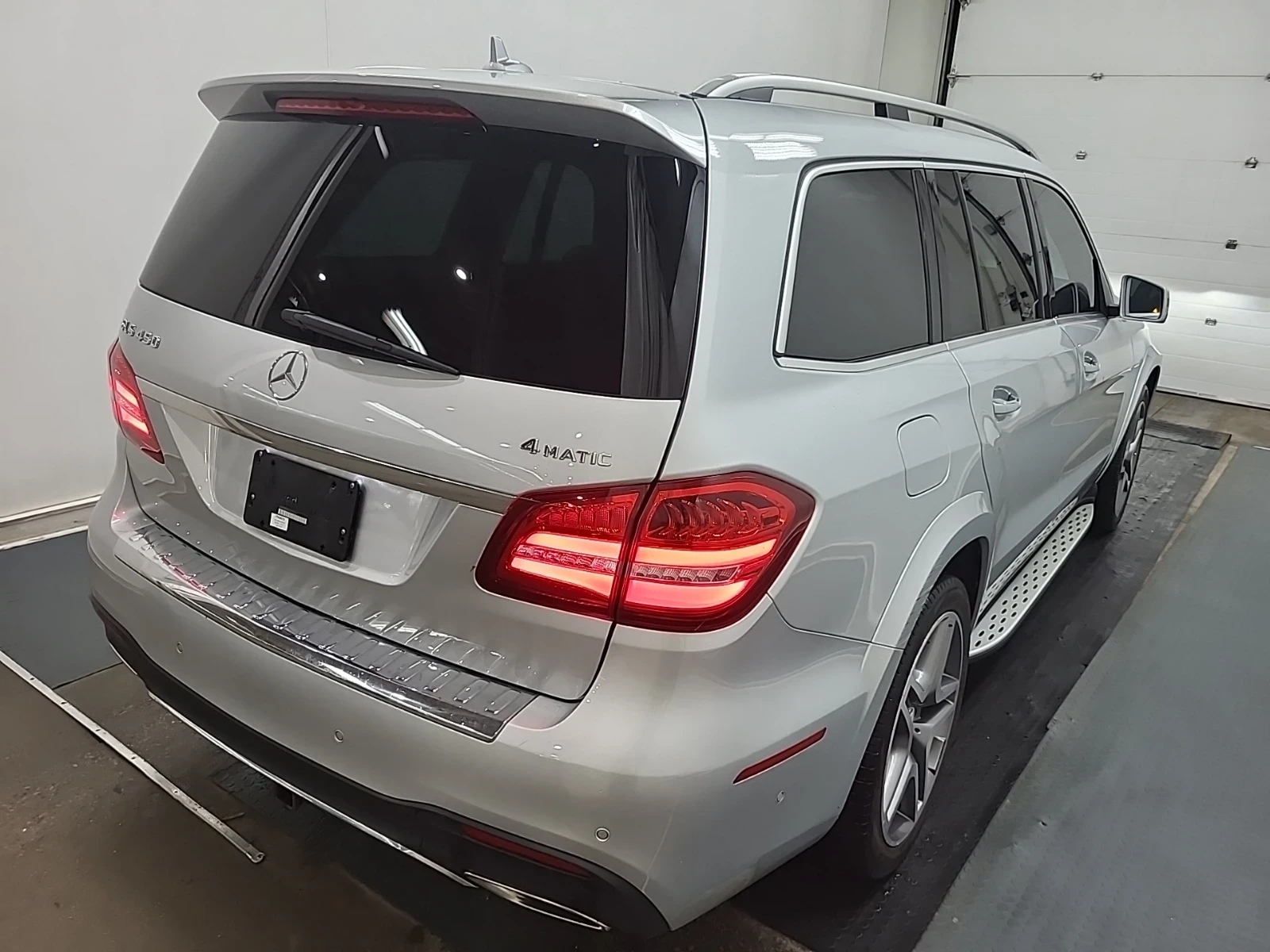 Mercedes-Benz GLS 450 AMG * V6 * BLIND SPOT * 7 МЕСТЕН * CARFAX * , снимка 4 - Автомобили и джипове - 55058274