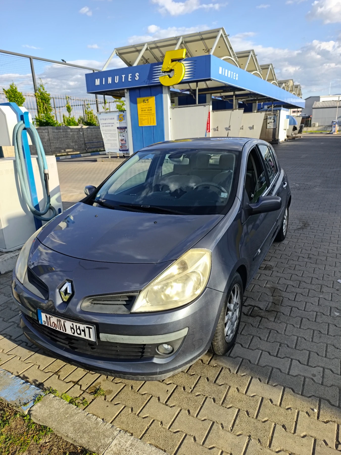 Renault Clio, снимка 2 - Автомобили и джипове - 55309530