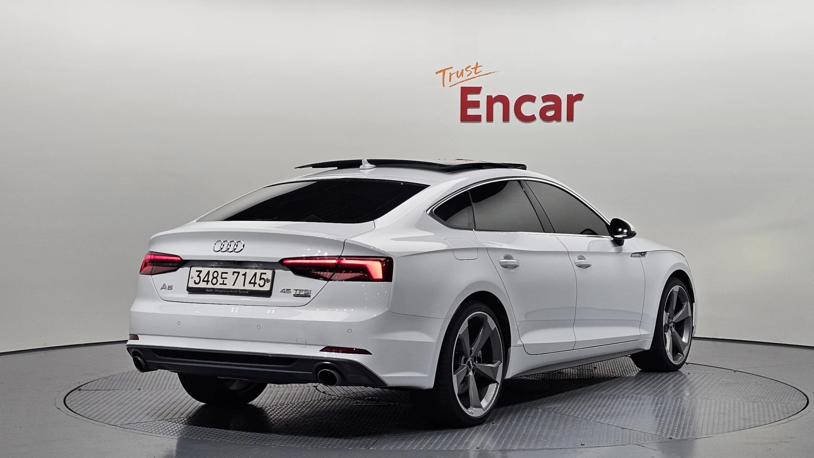 Audi A5 45 tfsi quattro premium sportback, снимка 2 - Автомобили и джипове - 55324050