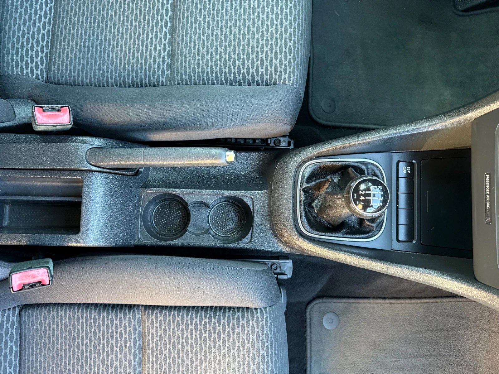 VW Golf 6 Бензин 1.4 80 кс, снимка 15 - Автомобили и джипове - 56405683