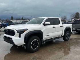 Toyota Tacoma * 4x4 Double Cab Auto * PANO* ПОДГРЕВ* KEYLESS* , снимка 1