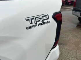 Toyota Tacoma * 4x4 Double Cab Auto * PANO* ПОДГРЕВ* KEYLESS* , снимка 15