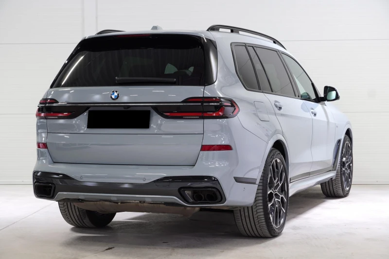 BMW X7 40i M-Sport, снимка 3 - Автомобили и джипове - 52573458
