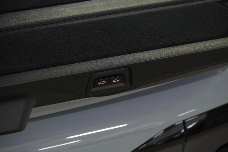 BMW X7 40i M-Sport, снимка 8 - Автомобили и джипове - 52573458