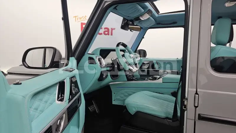 Mercedes-Benz G BRABUS  Tiffany Blue / ЛИЗИНГ / ЦЕНА ДО БЪЛГАРИЯ, снимка 10 - Автомобили и джипове - 55341849
