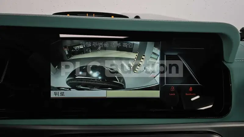 Mercedes-Benz G BRABUS  Tiffany Blue / ЛИЗИНГ / ЦЕНА ДО БЪЛГАРИЯ, снимка 16 - Автомобили и джипове - 55341849