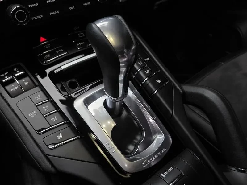 Porsche Cayenne, снимка 9 - Автомобили и джипове - 56727714