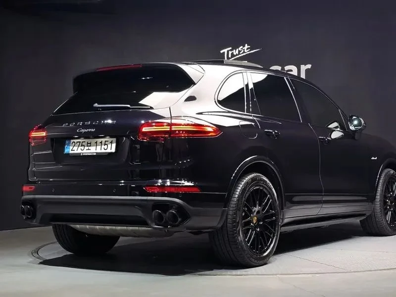 Porsche Cayenne, снимка 2 - Автомобили и джипове - 56727714