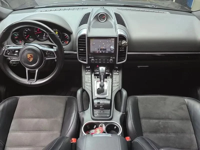 Porsche Cayenne, снимка 7 - Автомобили и джипове - 56727714