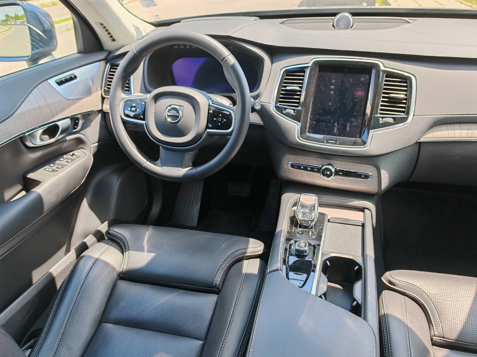 Volvo Xc90 II 2.0TwEn T8 PlugIn Hybrid - изображение 8