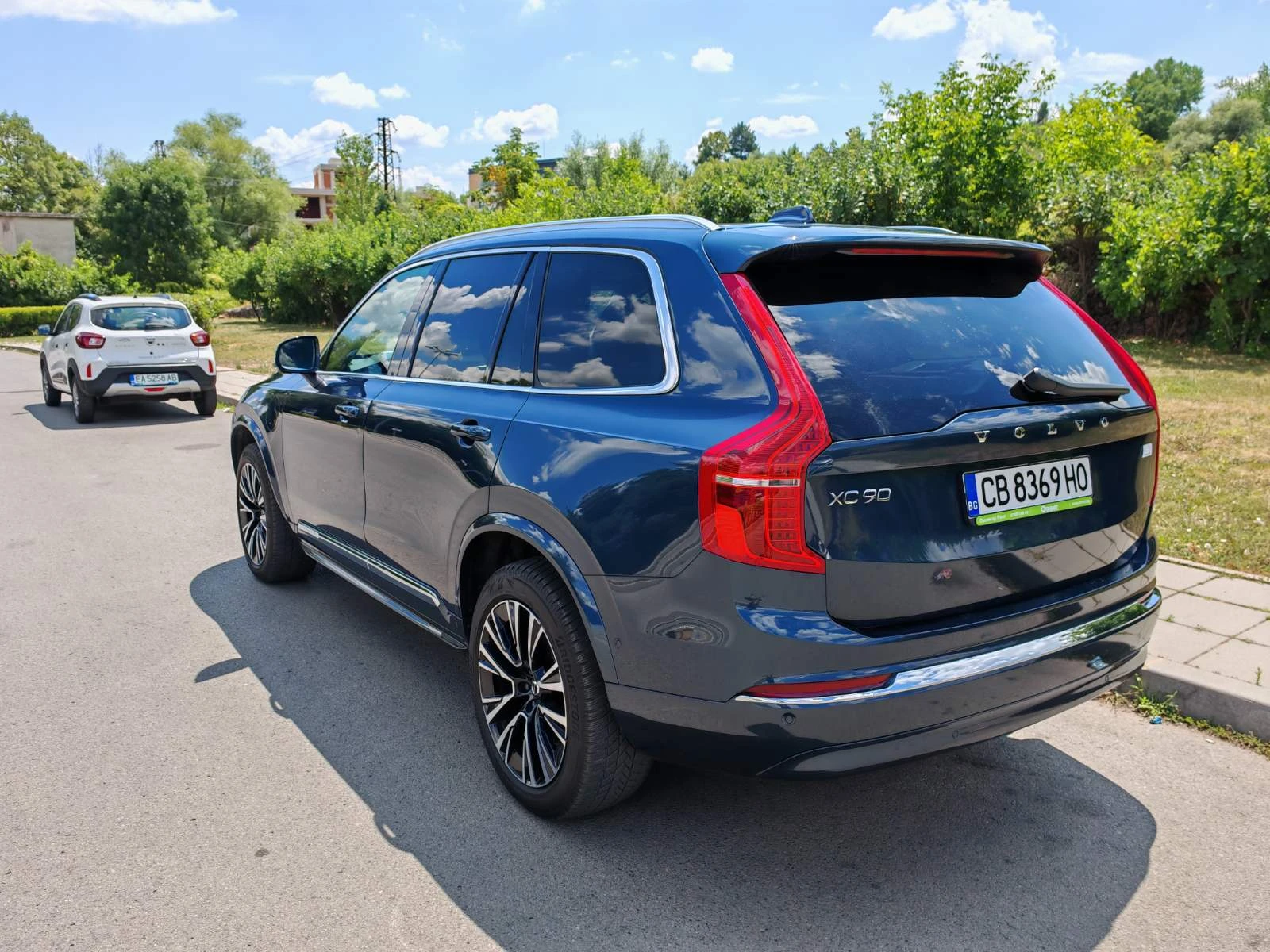 Volvo Xc90 II 2.0TwEn T8 PlugIn Hybrid - изображение 6