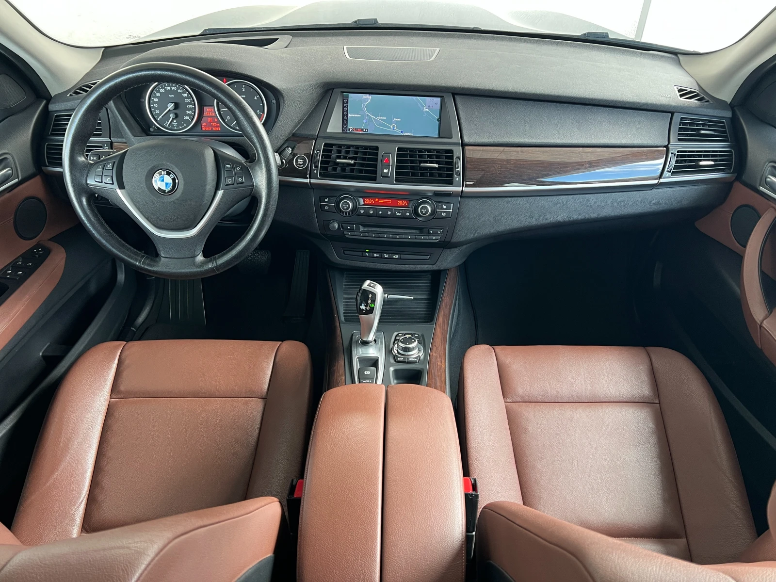 BMW X5 40d xDrive ОБСЛУЖЕН Панорама Подгрев HUD Sport - изображение 7