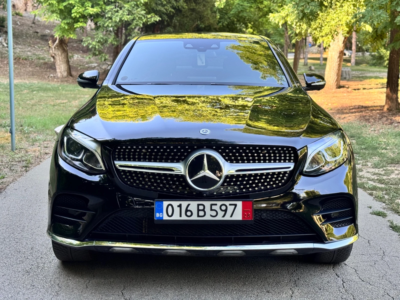 Mercedes-Benz GLC 250 4MATIC* COUPE* AMG-LINE* CAM360* 9G* FULL*  - изображение 2