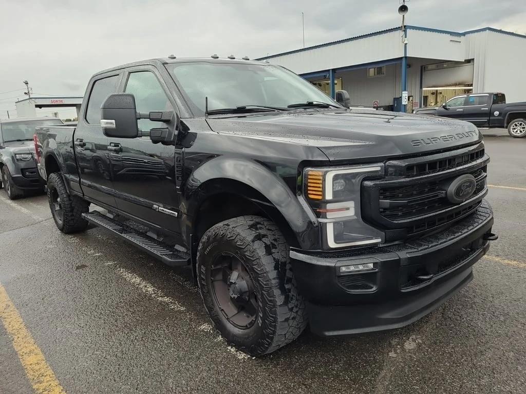 Ford F250 * LARIAT CREW CAB STD BED * CARFAX *  - изображение 2
