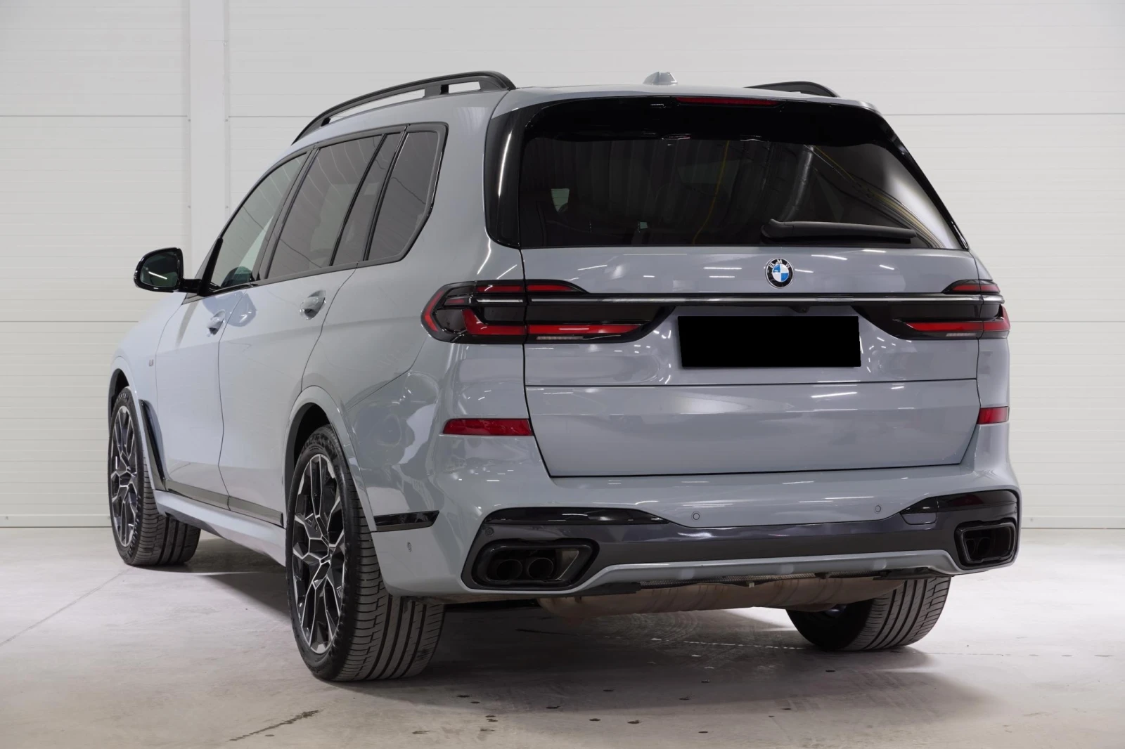 BMW X7 40i M-Sport - изображение 4