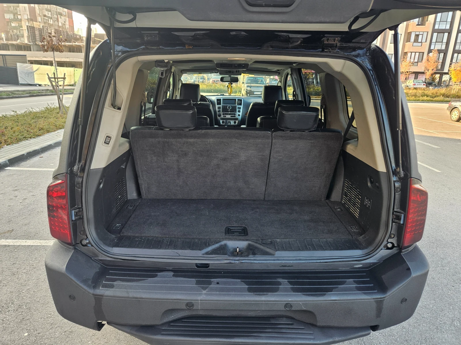 Infiniti QX56 Infini QX56. 5.6i. AWD 2010g. - изображение 6