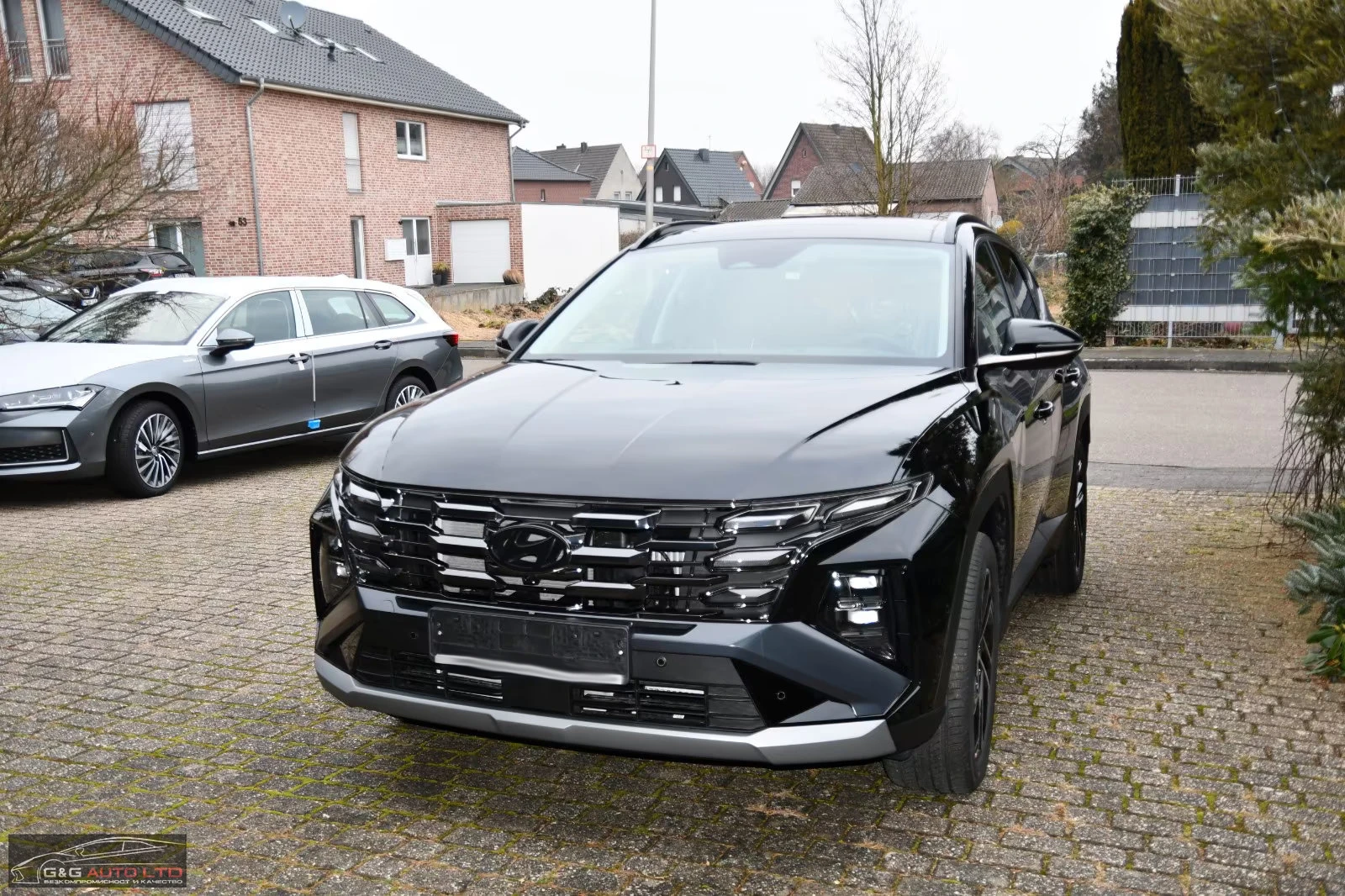 Hyundai Tucson НОВ1.6HEV/239HP/PRIME/PANO/MEMO/HUD/KRELL/360/736g - изображение 2