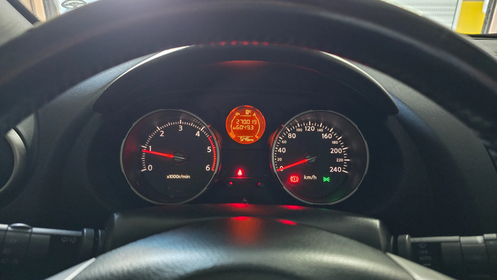 Nissan Qashqai, снимка 6 - Автомобили и джипове - 54444956