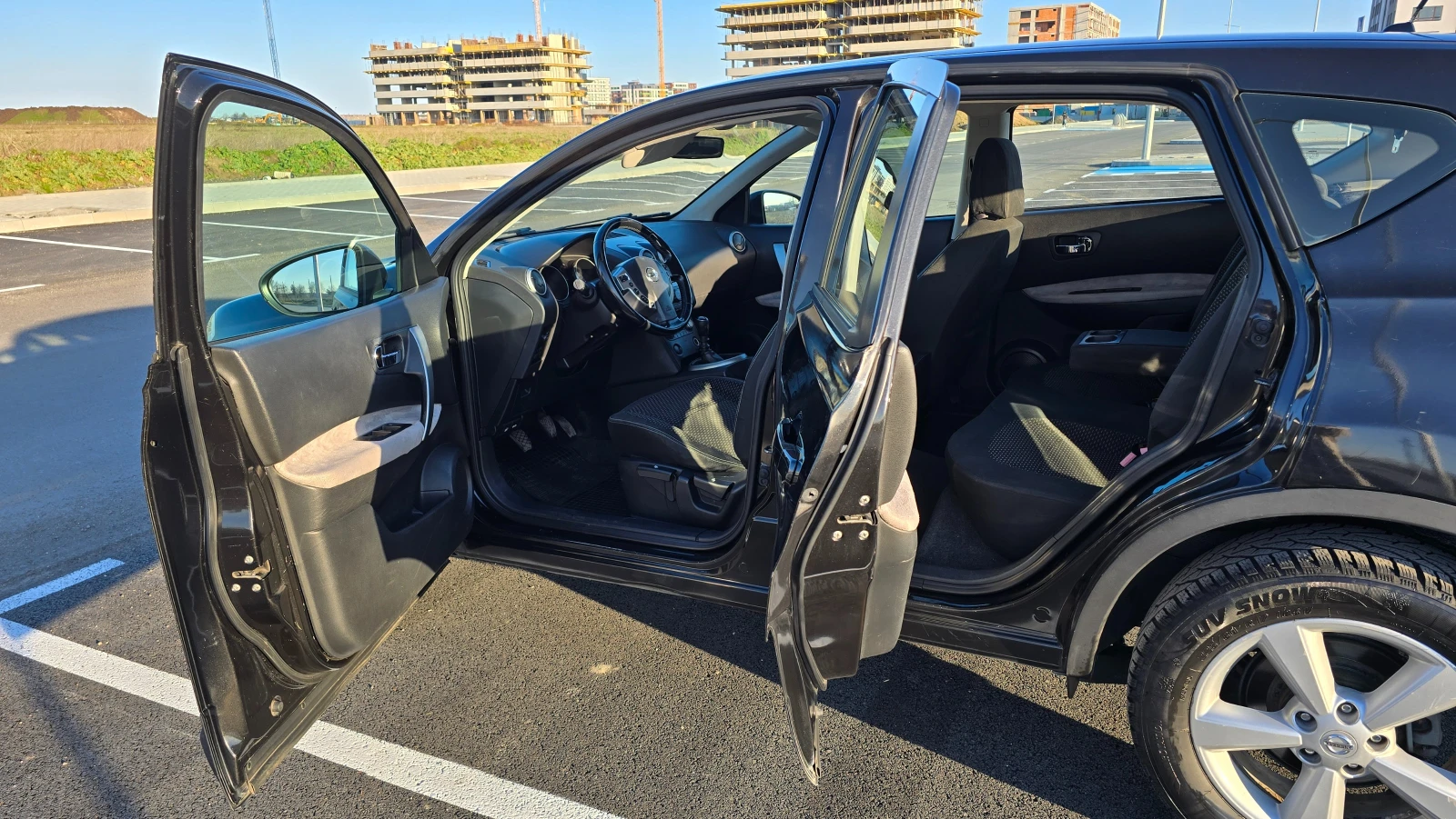 Nissan Qashqai, снимка 10 - Автомобили и джипове - 54444956