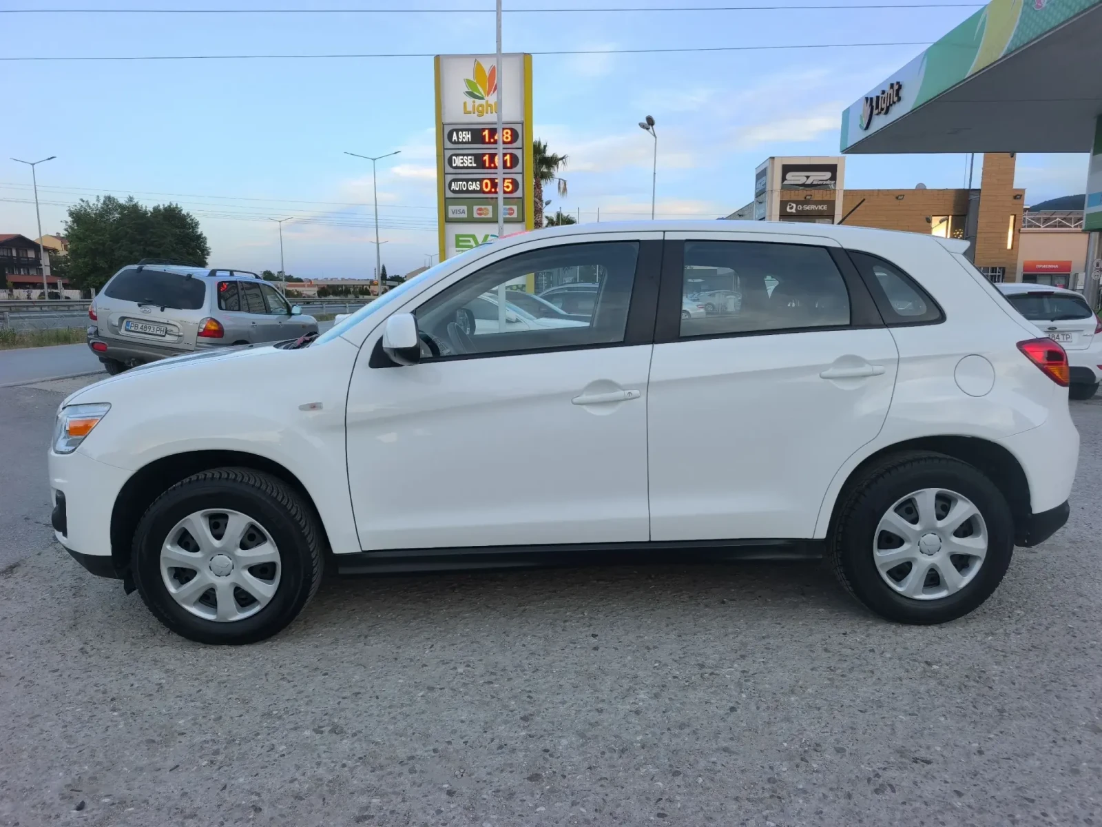 Mitsubishi ASX 1.6i FACE 77000KM ITALY NEW !!!, снимка 5 - Автомобили и джипове - 54881010