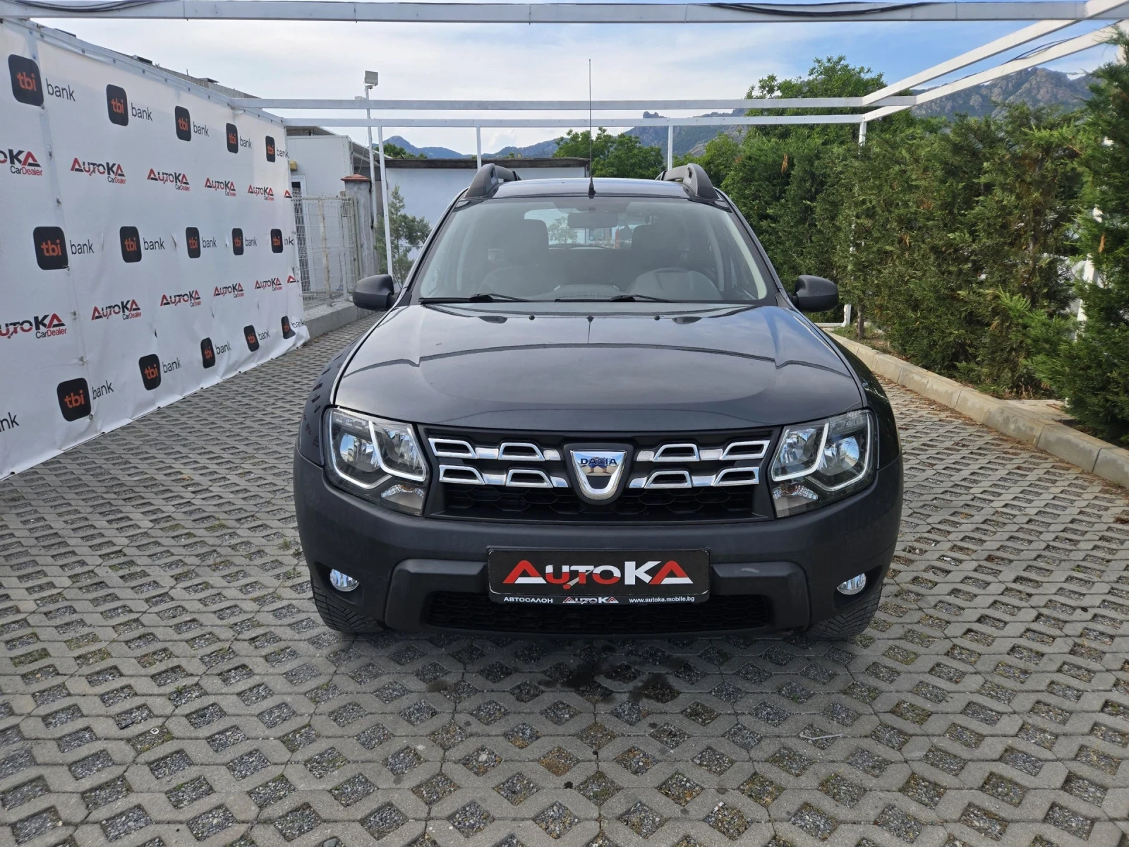 Dacia Duster 1.6i-105кс= ФАБРИЧНА ГАЗ= FACELIFT= КЛИМАТИК