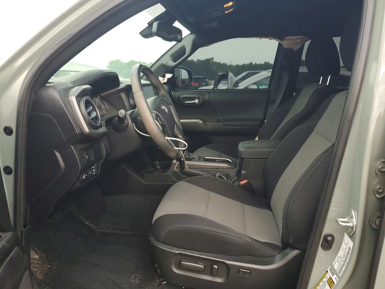 Toyota Tacoma 3.5l Trd Off-Road, снимка 7 - Автомобили и джипове - 56043450