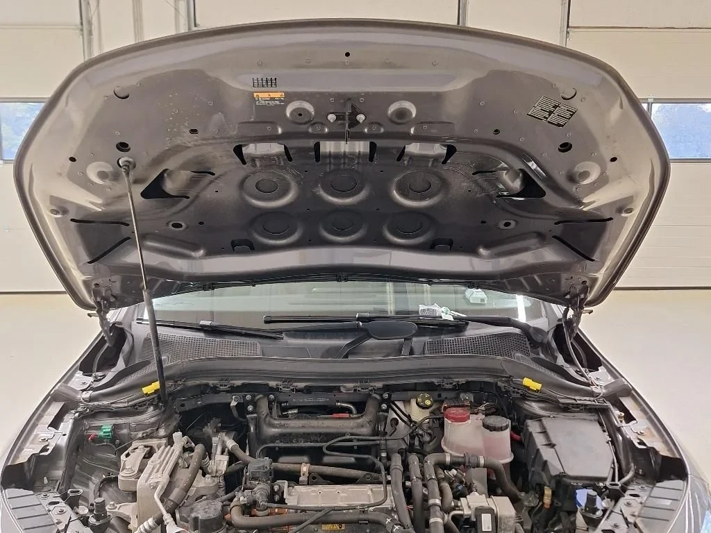 Mercedes-Benz EQA 71KWH LUXURY LINE LEATHER NAVI LED KEYLESS PANO , снимка 3 - Автомобили и джипове - 56305155