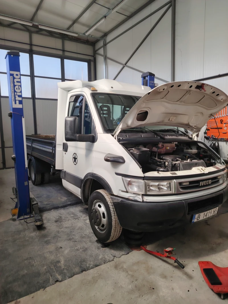 Iveco Deily 50C Ивеко 50с14 2006 г 140 коня кара се с Б катигория, снимка 3 - Бусове и автобуси - 49498209