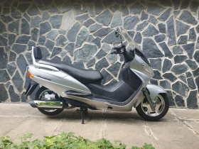 Suzuki Burgman 250 Перфектен, снимка 10