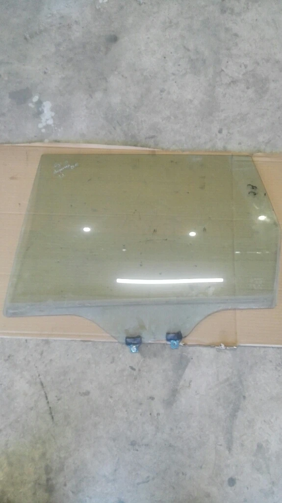 Стъкло задно ляво Субару Форестър (11)