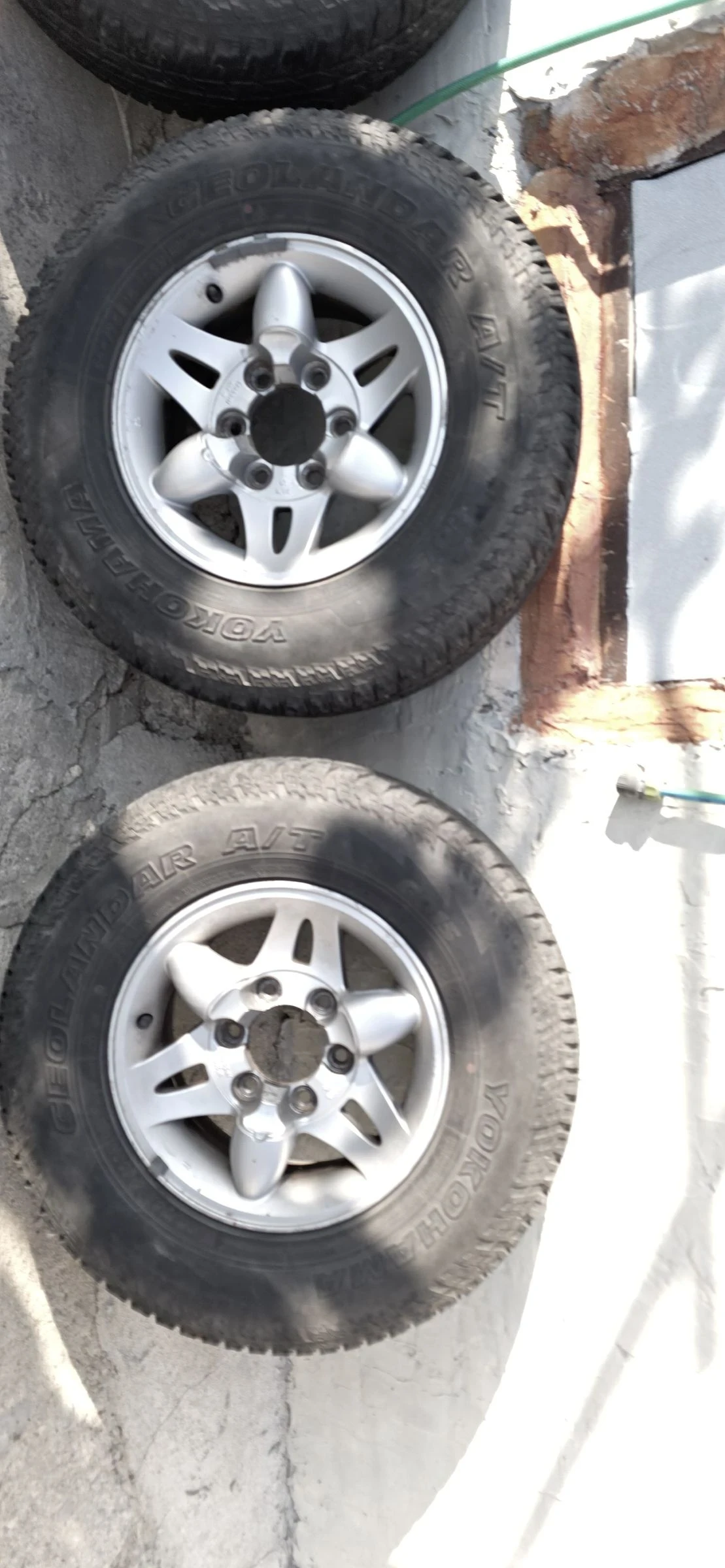    235/75R15  Nissan Terrano | Mobile.bg   2
