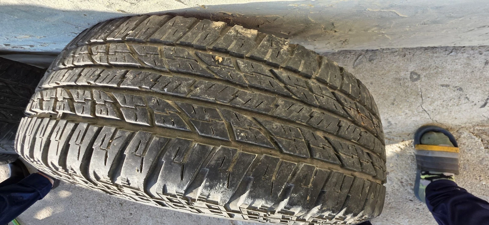    235/75R15  Nissan Terrano | Mobile.bg   4