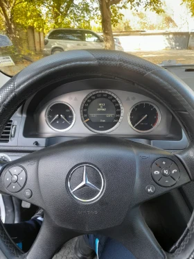 Mercedes-Benz C 220, снимка 6