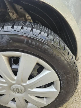 Toyota Yaris 1.3 - 8000 лв. - 23434104 9